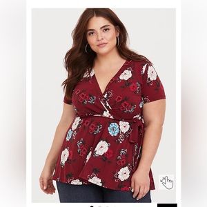 STUDIO KNIT SURPLICE WRAP TOP (used may or may not include belt)